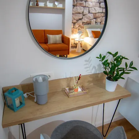 Momento Apartment