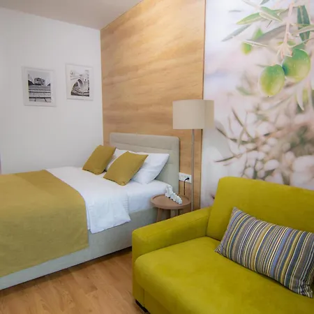 Momento Apartment